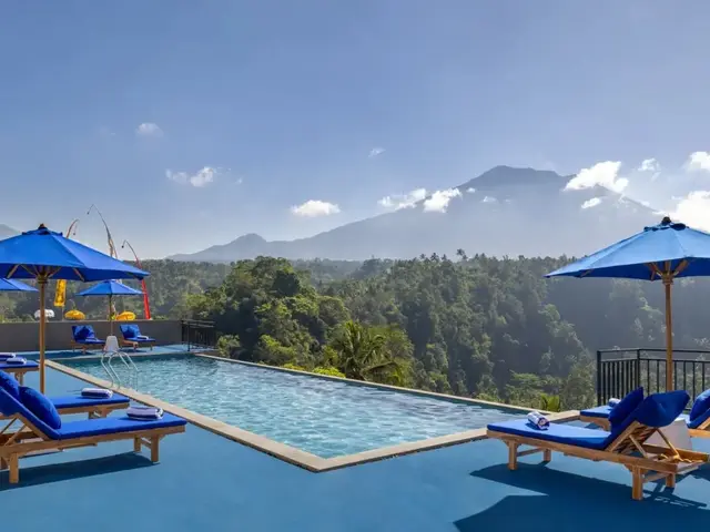 фото отеля Tapa Agung View By Pramana изображение №1