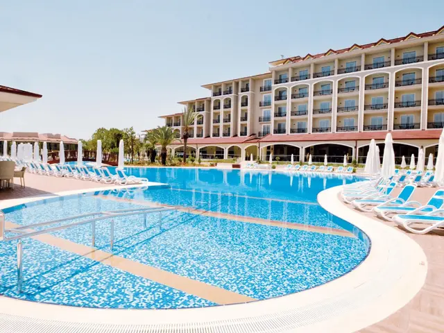 Paloma Oceana (ex. Paloma Oceana Resort; Paloma Beach Resort)