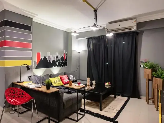 фотографии отеля The Terminal 2 Stay - Steps From Nightlife and Airport изображение №7