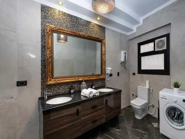 фото The Bold Parisian House - Steps From The Best Mall in Cairo изображение №14