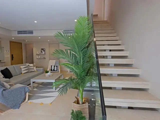 фото A Stunning Seaview Penthouse; 3bedrooms + Nanny изображение №10