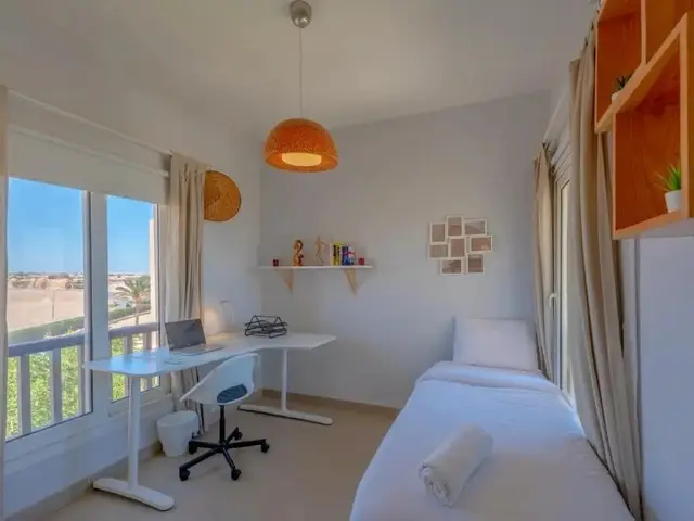 фотографии Sunny 2 Bedroom + Private Roof Terrace Lagoon View изображение №12