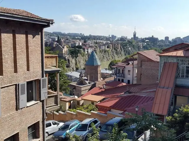 фотографии Gomi 19 Boutique - Old Tbilisi Hotel изображение №4