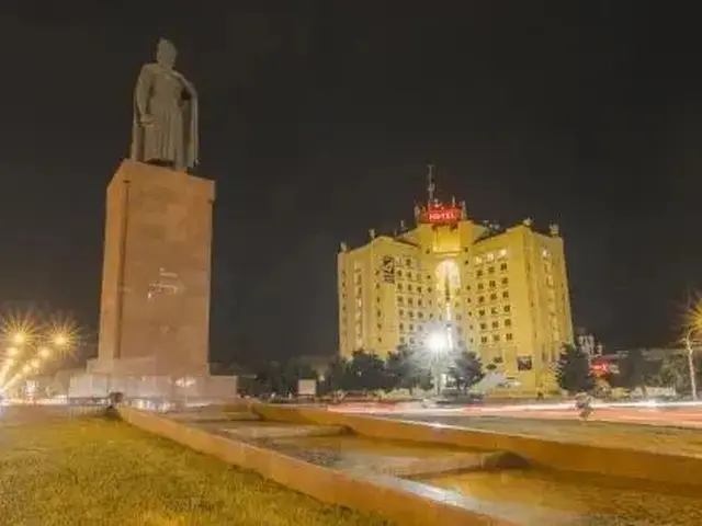 фото Hotel Rustavi изображение №2