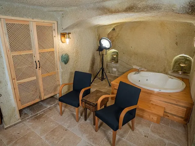 фотографии отеля Bala Cave House изображение №35