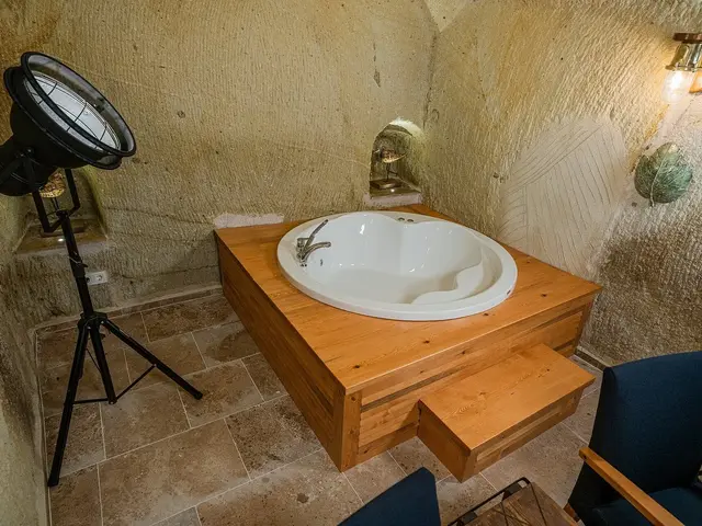 фотографии отеля Bala Cave House изображение №31