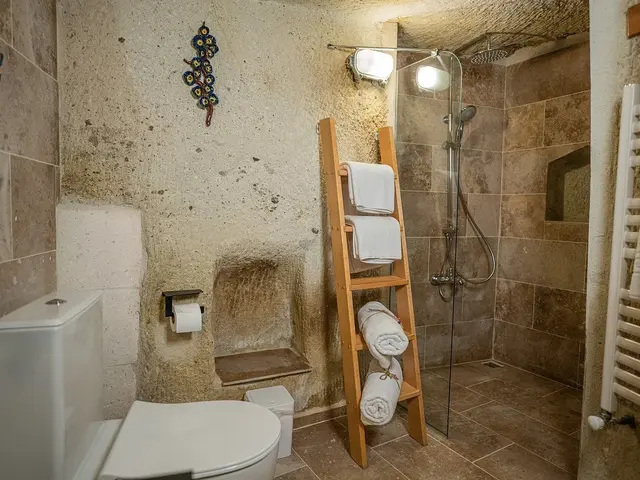 фото Bala Cave House изображение №18