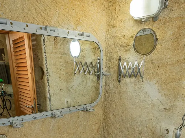 фотографии отеля Bala Cave House изображение №3