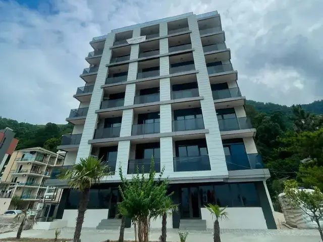 фото отеля Batumi's Karibche изображение №1