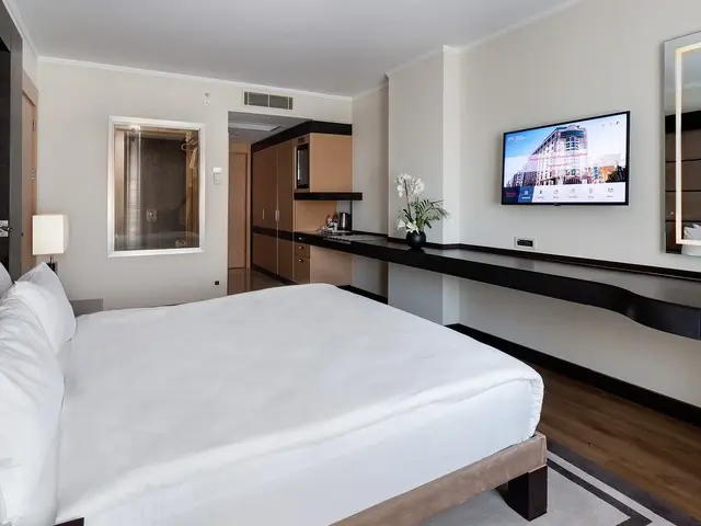 фото Ramada Plaza By Wyndham Istanbul City Center изображение №22