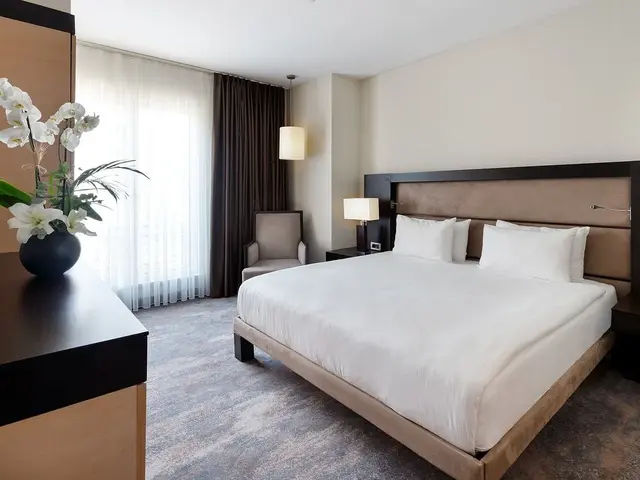 фото Ramada Plaza By Wyndham Istanbul City Center изображение №18