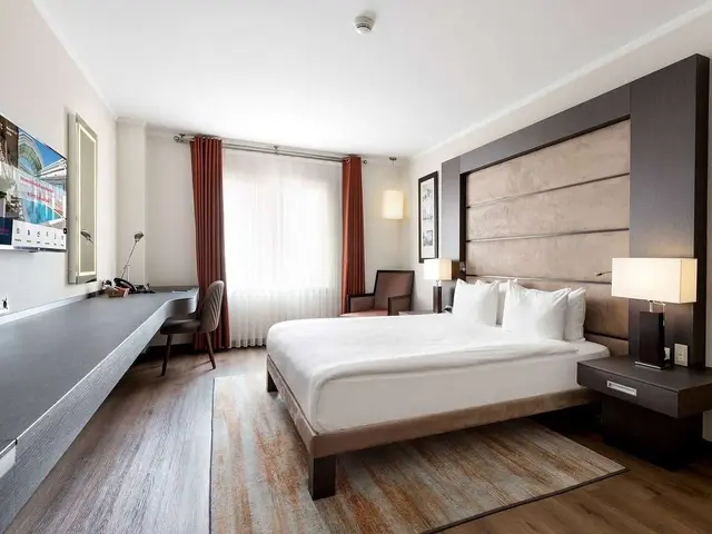 фото отеля Ramada Plaza By Wyndham Istanbul City Center изображение №5