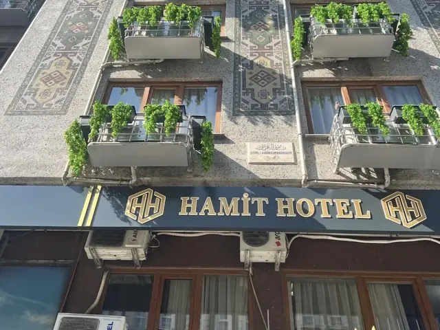 Hamit