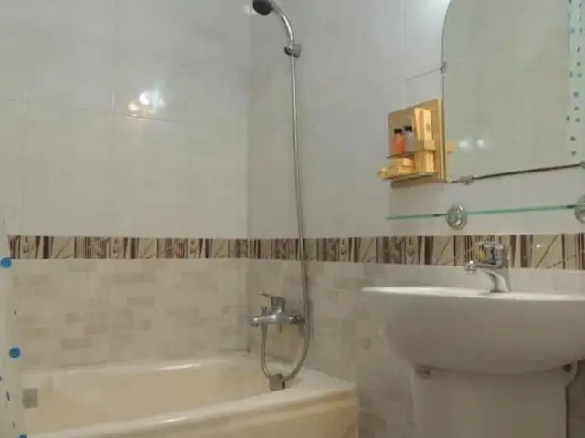 фото отеля Phuong Dong Hotel изображение №9