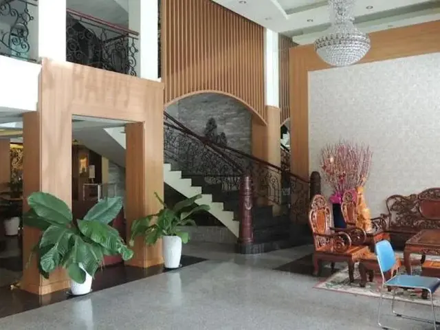 фото Phuong Dong Hotel изображение №14