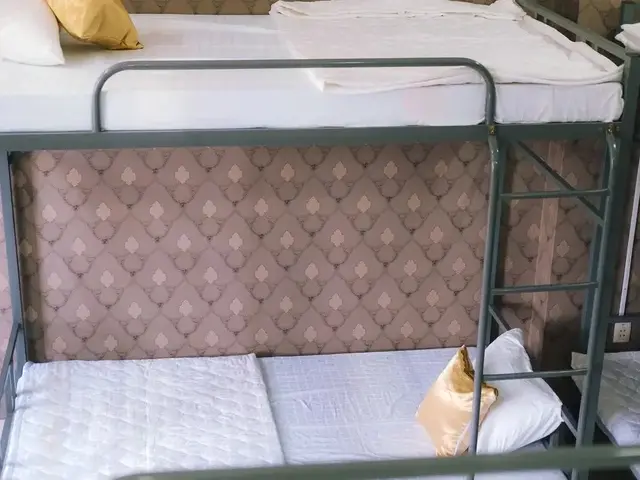 фото White Hotel - Hostel изображение №22