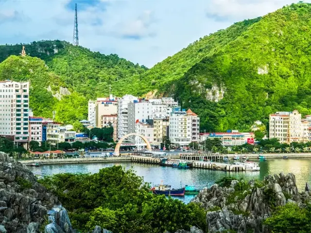 фотографии отеля Ngoc Hoa Hotel изображение №3
