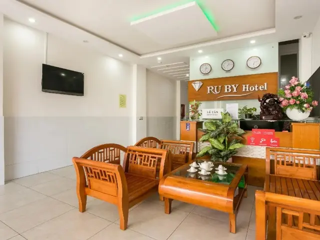 фотографии отеля OYO 159 Ruby Hotel изображение №3