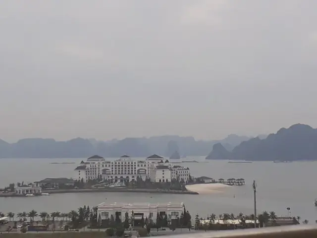 фотографии отеля Halong Bay View изображение №7