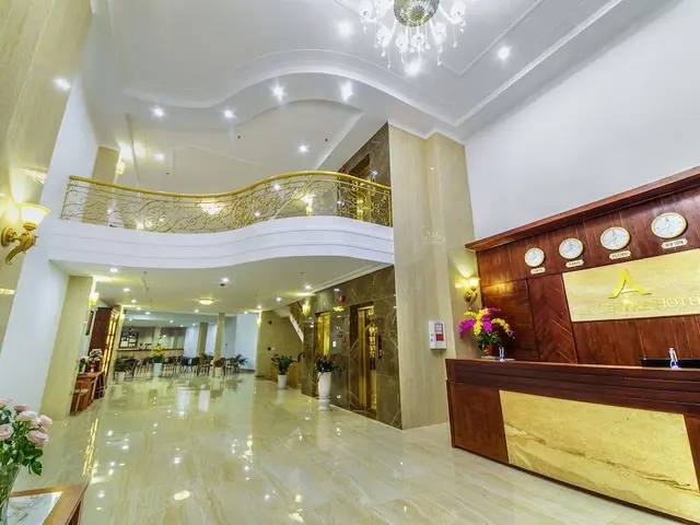 фотографии отеля Le Centre Hotel изображение №47
