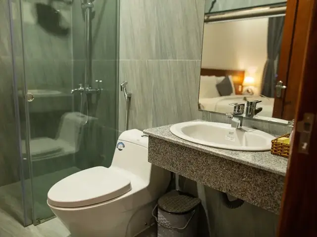 фото Thanh Van Hotel изображение №30