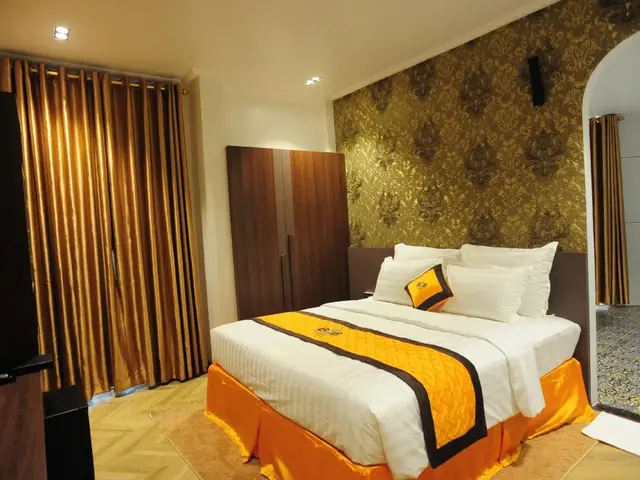 фото отеля B.O.B Hotel изображение №1