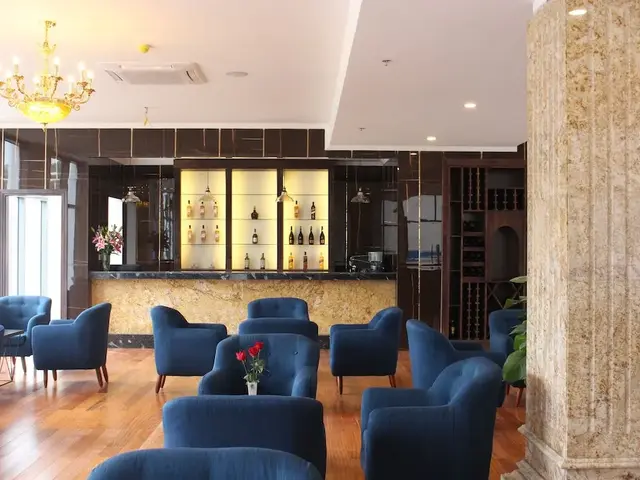 фото Phoenix Hotel изображение №10