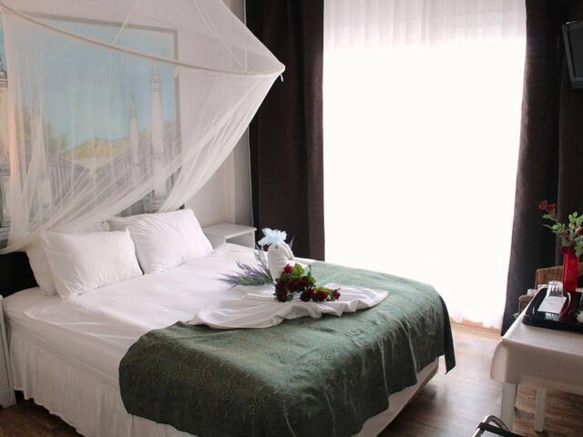 фото Urkmez Hotel изображение №14