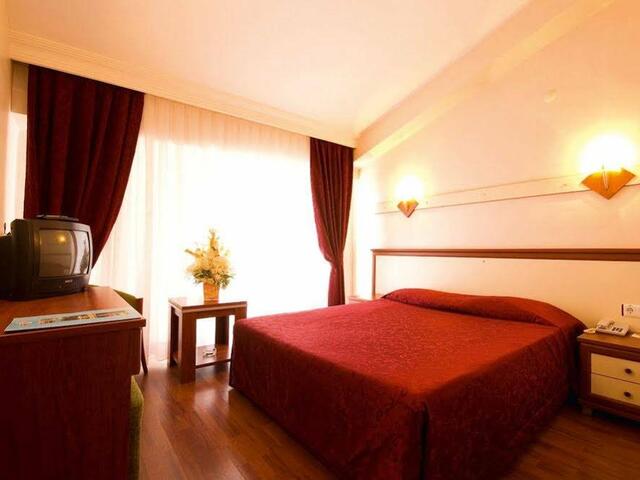 фотографии отеля Carelta Beach Resort & Spa изображение №27