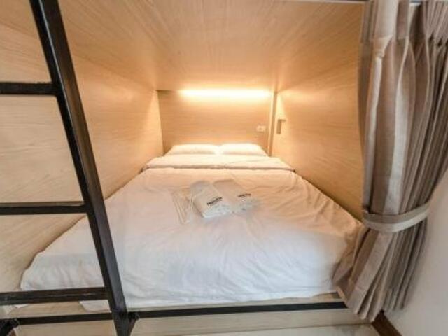 фотографии отеля Naratel Hostel Bangkok изображение №7