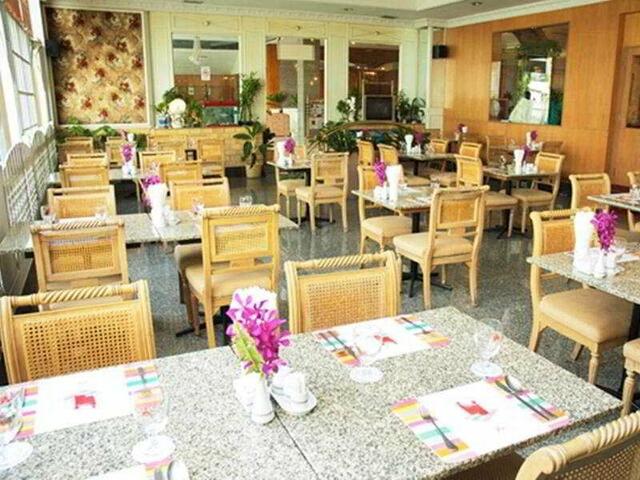 фото отеля Ariston Hotel изображение №17