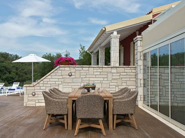 фото отеля Luxury Villa Aphrodite изображение №25