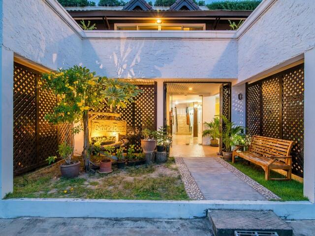 фотографии отеля Baan Bua Residence изображение №3