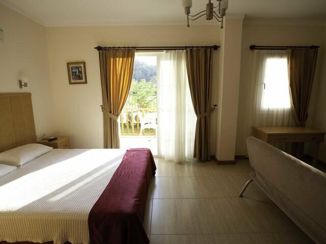 фото отеля Hotel Dalos изображение №49