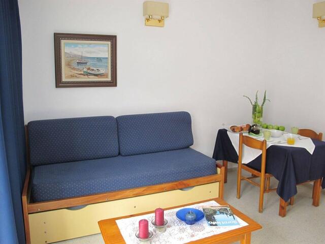 фото отеля Apartamentos Santi изображение №13