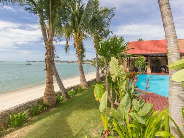 фото отеля 5BR Beachfront Villa Bangrak изображение №9