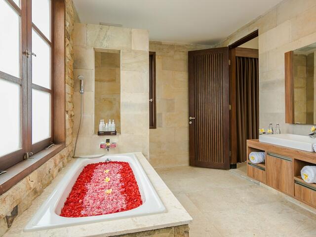 фото Allamanda Villa Jimbaran изображение №6
