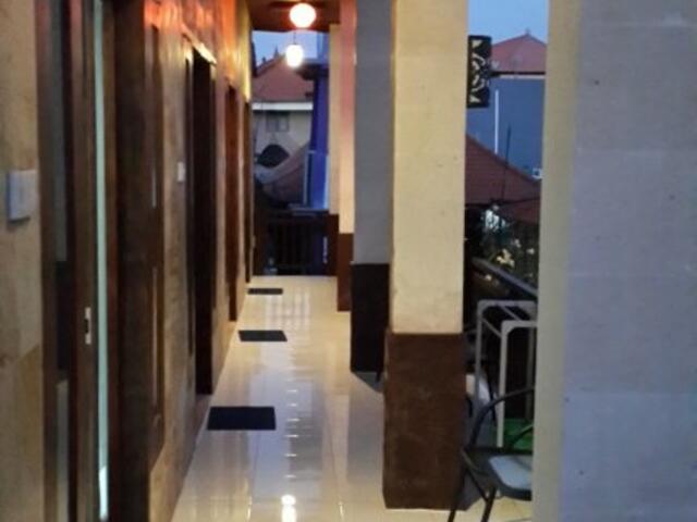 фото отеля Kubu B'dauh Homestay изображение №1