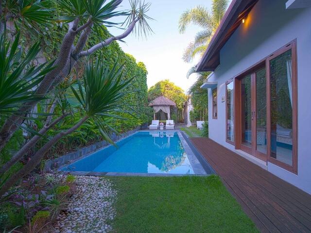 фотографии отеля Exotis Villa Seminyak изображение №3