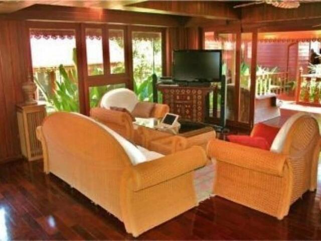 фото отеля 5BR Beachfront Villa Bangrak изображение №29