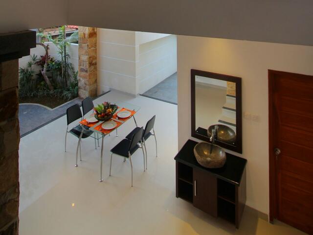 фотографии отеля Lotus Tirta Seminyak изображение №19