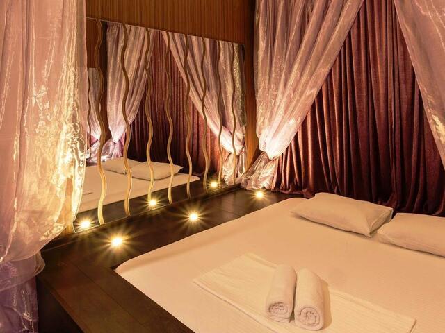 фотографии отеля Love Hotel Treffen изображение №27