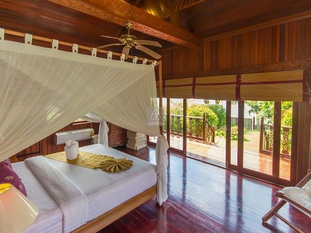 фото 5BR Beachfront Villa Bangrak изображение №30