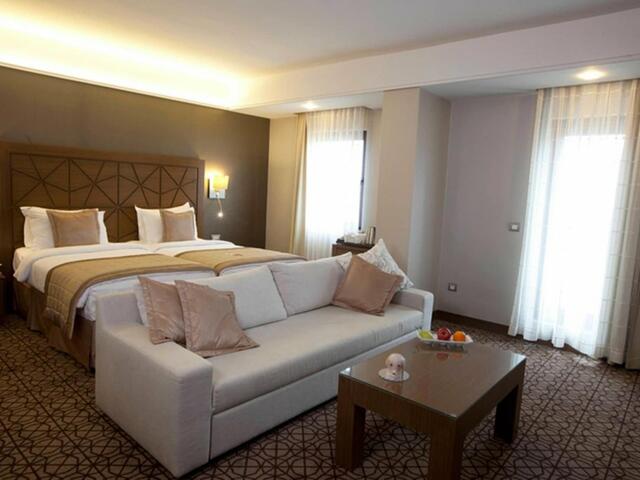 фотографии отеля Ramada by Wyndham Istanbul Taksim (ex. Ramada Istanbul Taksim; Madison) изображение №7