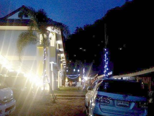 фотографии Arunee Resort Koh Chang изображение №8