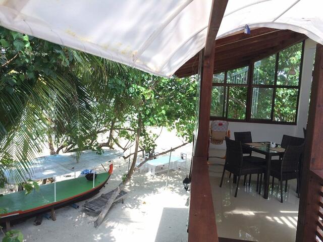 фото Liberty Guest House Maldives изображение №2