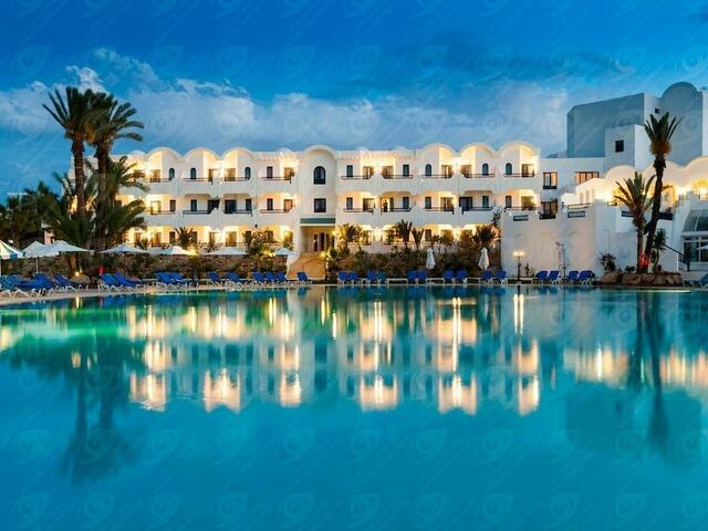 фотографии отеля Hotel Giktis изображение №3