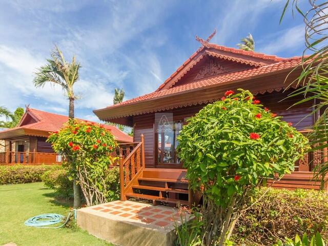 фото 5BR Beachfront Villa Bangrak изображение №6