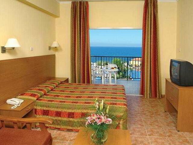 фото отеля Pafian Sun Holiday Village изображение №1