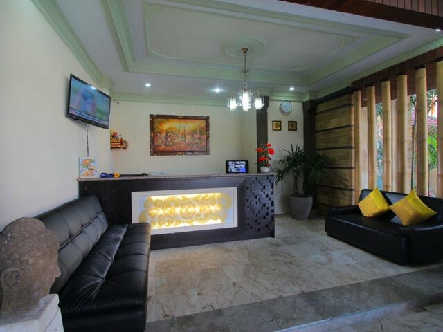 фото отеля Lotus Tirta Seminyak изображение №25